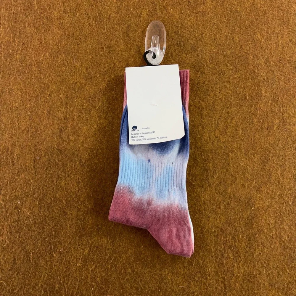 Sock 101 Unisex OS Red White Blue USA Tie Dye Crew Socks NWT